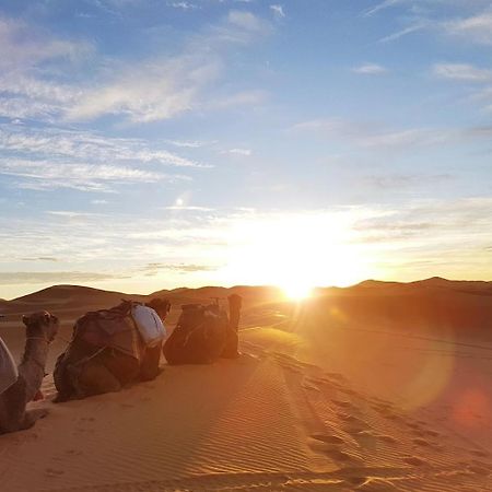 Les Roches Desert Camp Merzouga Buitenkant foto