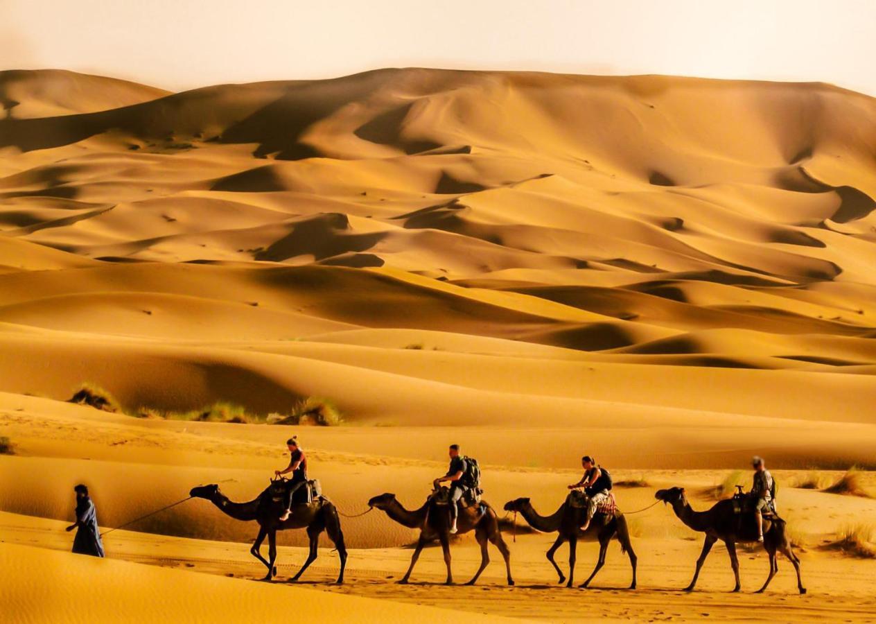 Les Roches Desert Camp Merzouga Buitenkant foto